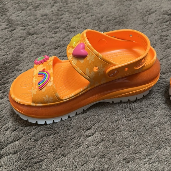 Lizzy Maguire Platform Shoes - Picture 2 of 2